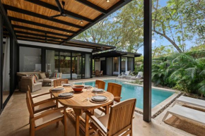 Stunning 4 Bedroom Villa with Pool